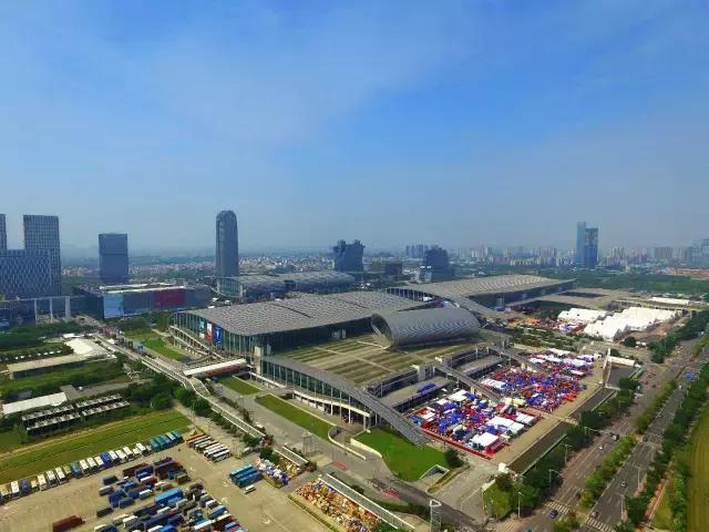 這是什么地方，竟要通9條市政道路+8條地鐵？