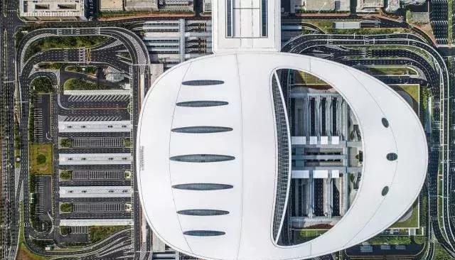 這個(gè)“世紀(jì)工程”通車(chē)了！附兩地車(chē)牌辦理流程！