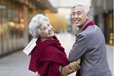 為什么一人入戶廣州就可以全家隨遷呢？